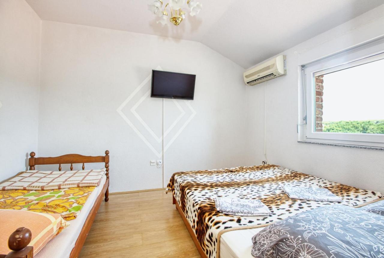 Apartments And Rooms With Parking Space Biograd Na Moru, Biograd - 6219 Exterior photo
